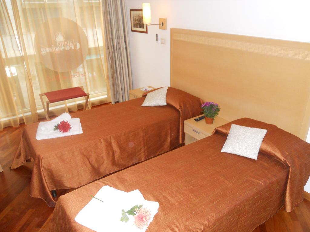 Catania Crossing B&B - Rooms & Comforts Szoba fotó