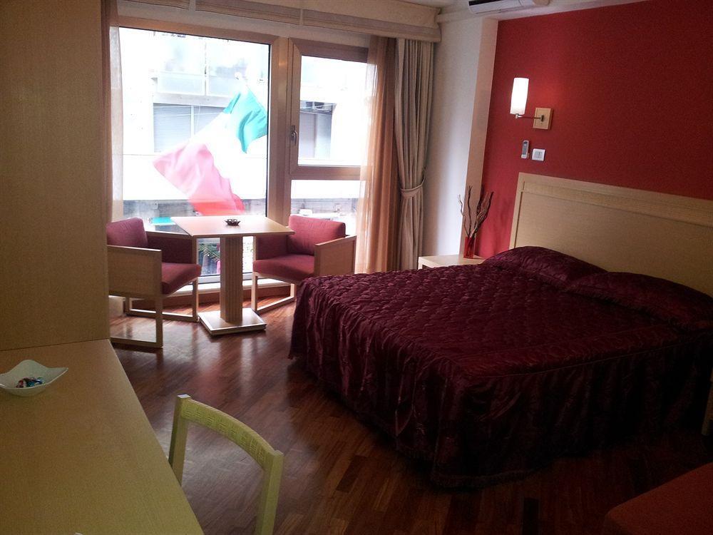 Catania Crossing B&B - Rooms & Comforts Kültér fotó